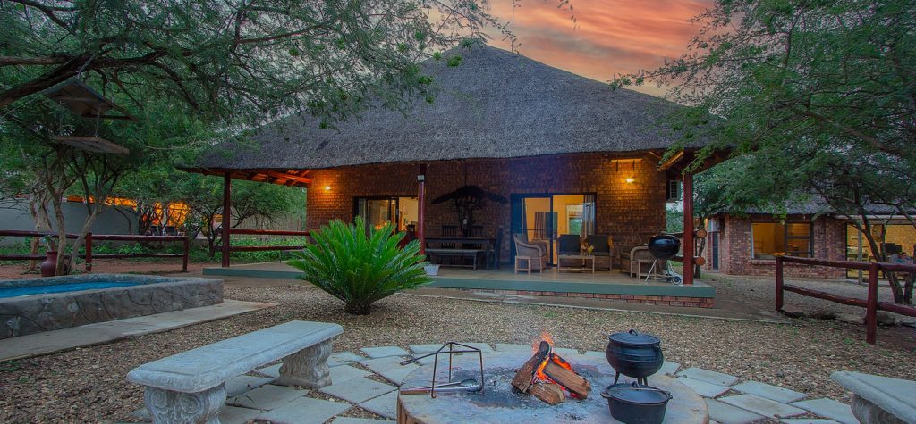 Accommodation in Marloth Park near the Kruger National Park - Sweet Thorn House